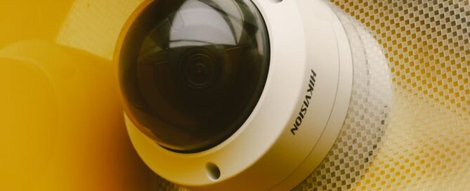 The Integration of Commercial Video Surveillance and Access Control: Revolutionizing Customer Service in Modern Retail Environments