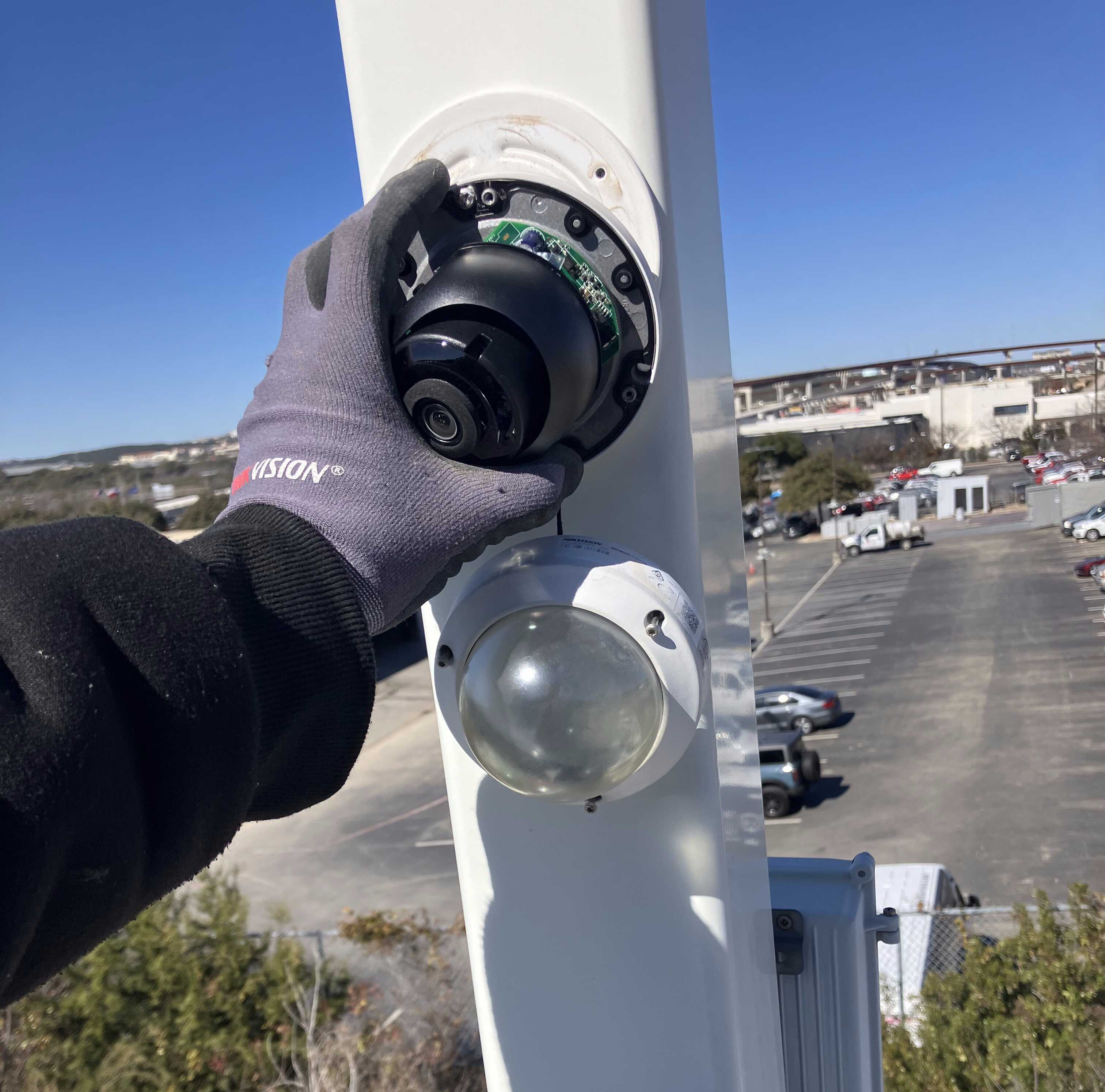 Indoor vs Outdoor Security Cameras: Choosing the Right Option