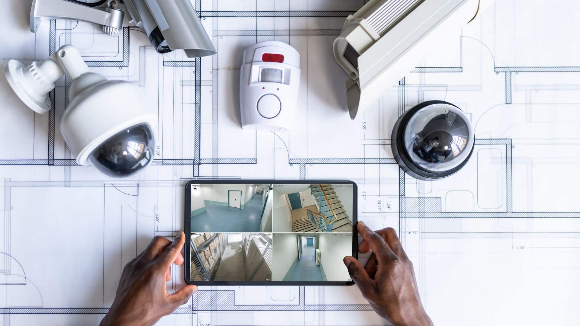How Do Professional Monitoring Centers Respond To Alarms In Real Emergencies?